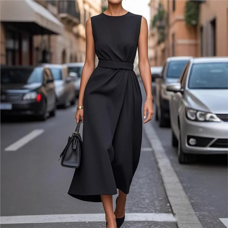 Elegant Round Neck Midi Dress